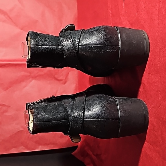 Dansko Cagney Black Leather Comfortable Ankle Booties 7-7.5US EUR37 - Picture 11 of 16